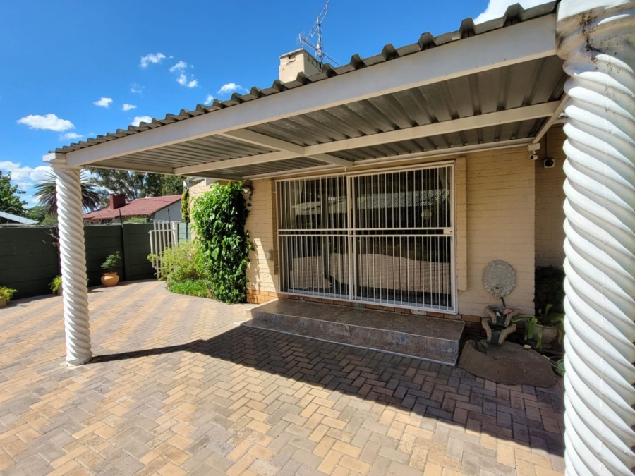 3 Bedroom Property for Sale in Odendaalsrus Free State